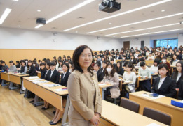 東京大学での講演の様子